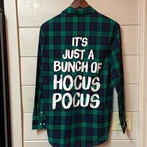 Cakeworthy Green Plaid Button Down Hocus Pocus Size S.